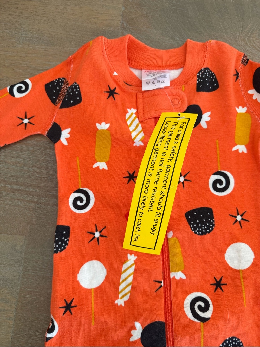 Hanna Andersson Sweet Treats Halloween Candy Zip Sleeper 6-12 Months NWT - Picture 3 of 7